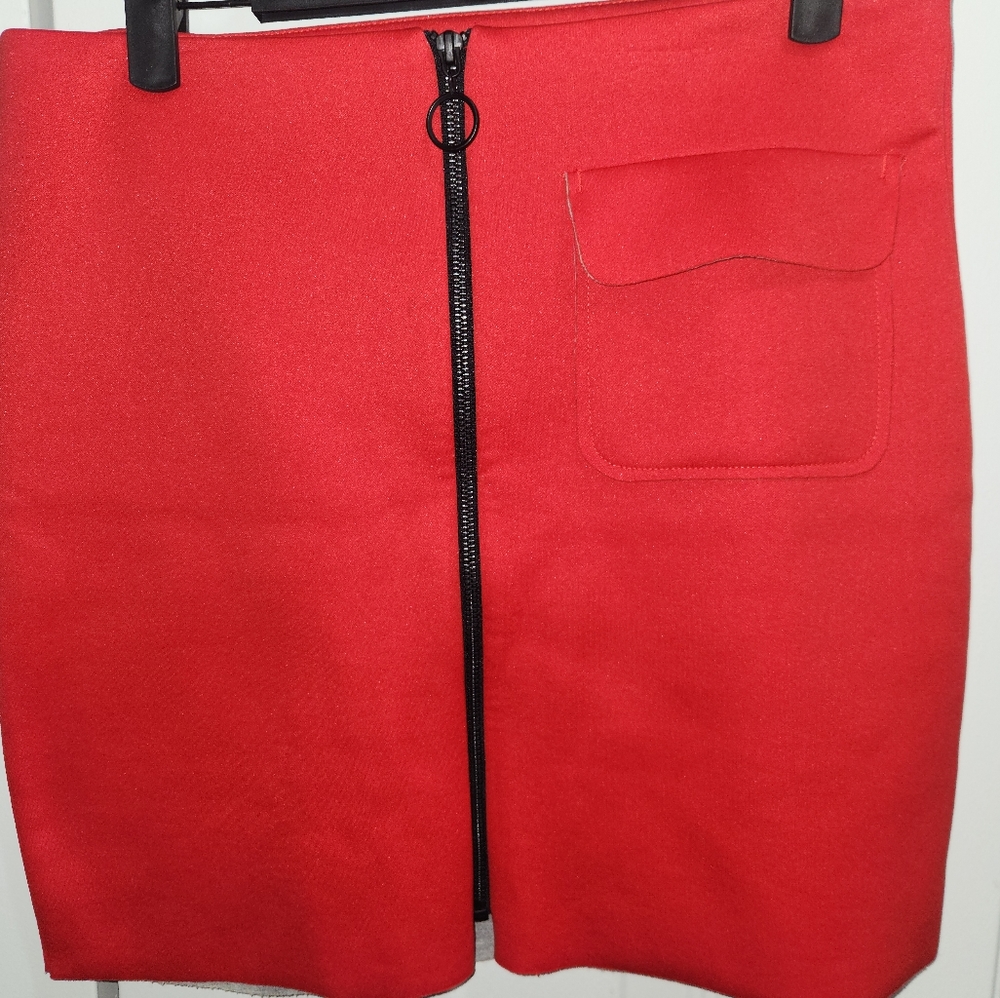 Twik red zipper up front mini skirt size M